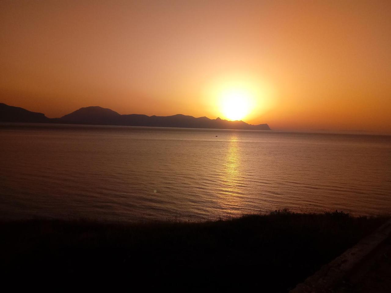 La Casa Sul Mare - Veliero Apartment Balestrate ภายนอก รูปภาพ
